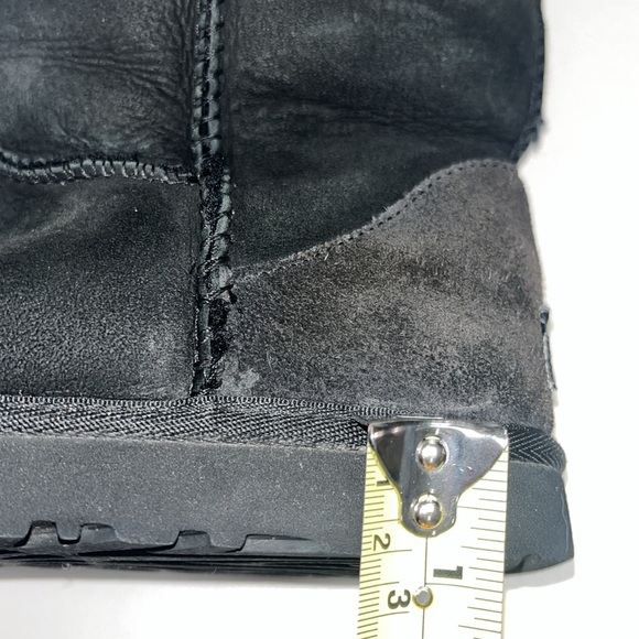 UGG genuine leather upper classic Tall womens sheepskin boots size W5 - Picture 10 of 11